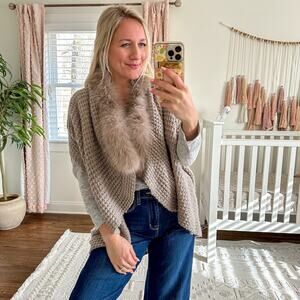 Linda Richards New York Genuine Raccoon Fur Knit Shrug Wrap